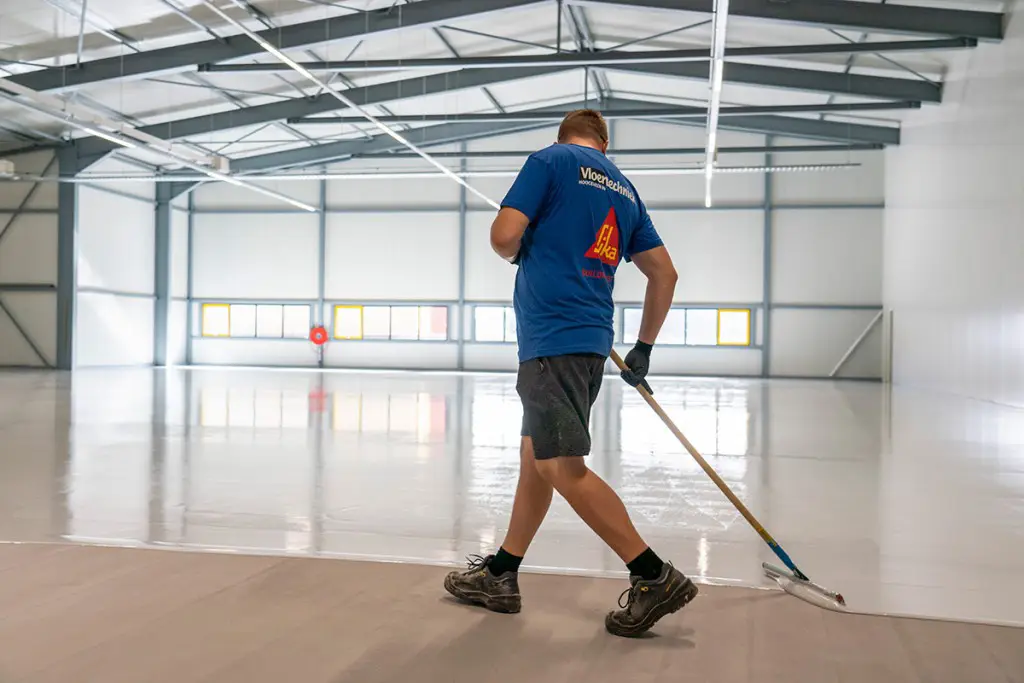 Geluiddempende emissiearme vloer