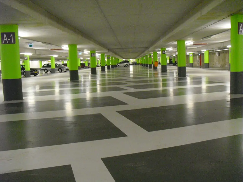 Epoxy cement gietvloer