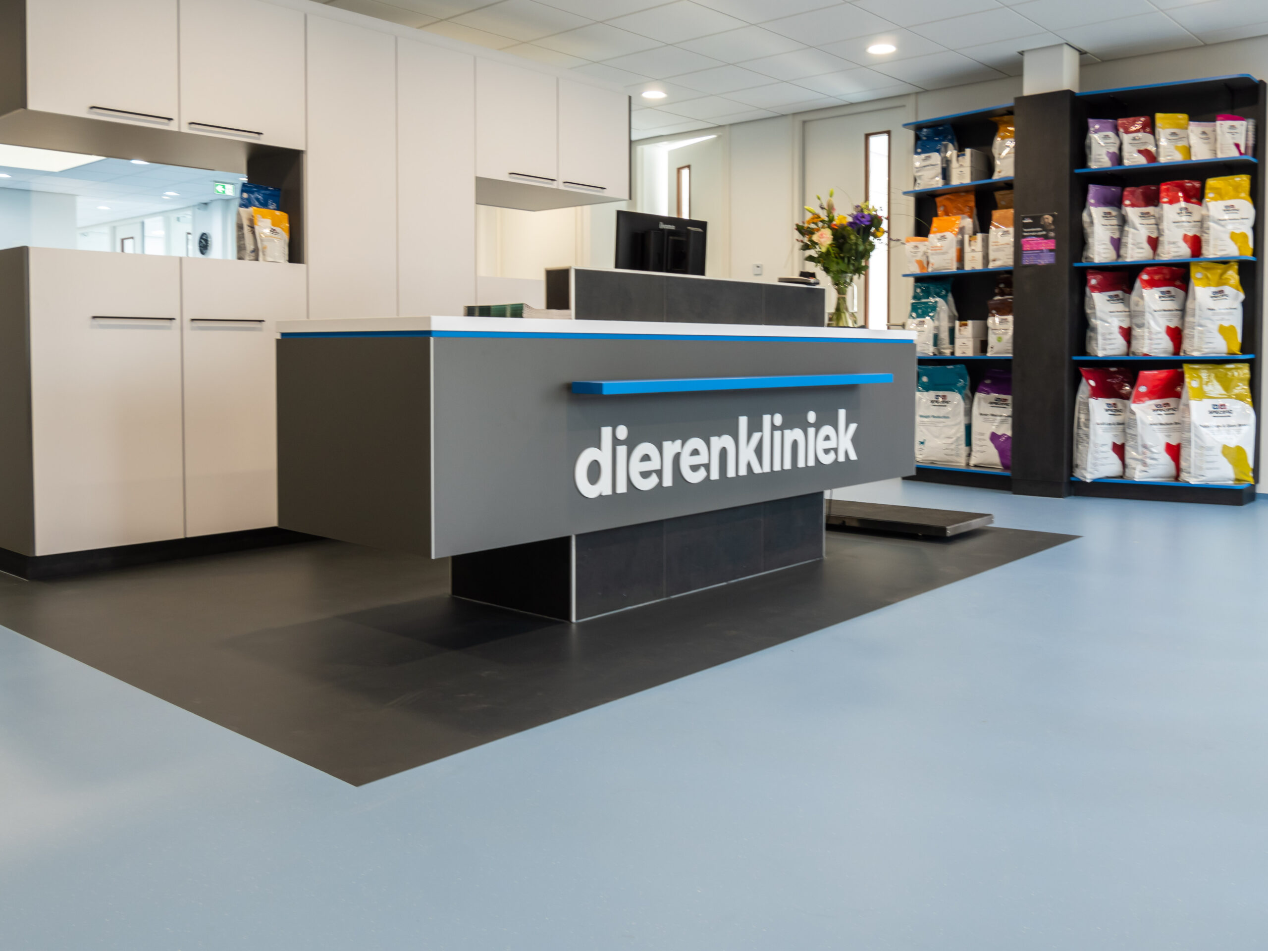 Balie bij Dierenkliniek Balkbrug-Nieuwleusen